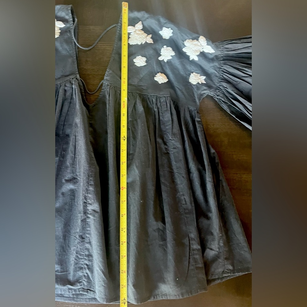Anthro Maeve Harlow Embroidered Sequin V-Neck XS Black Boho Flutter Sleeve Top - Picture 14 of 15
